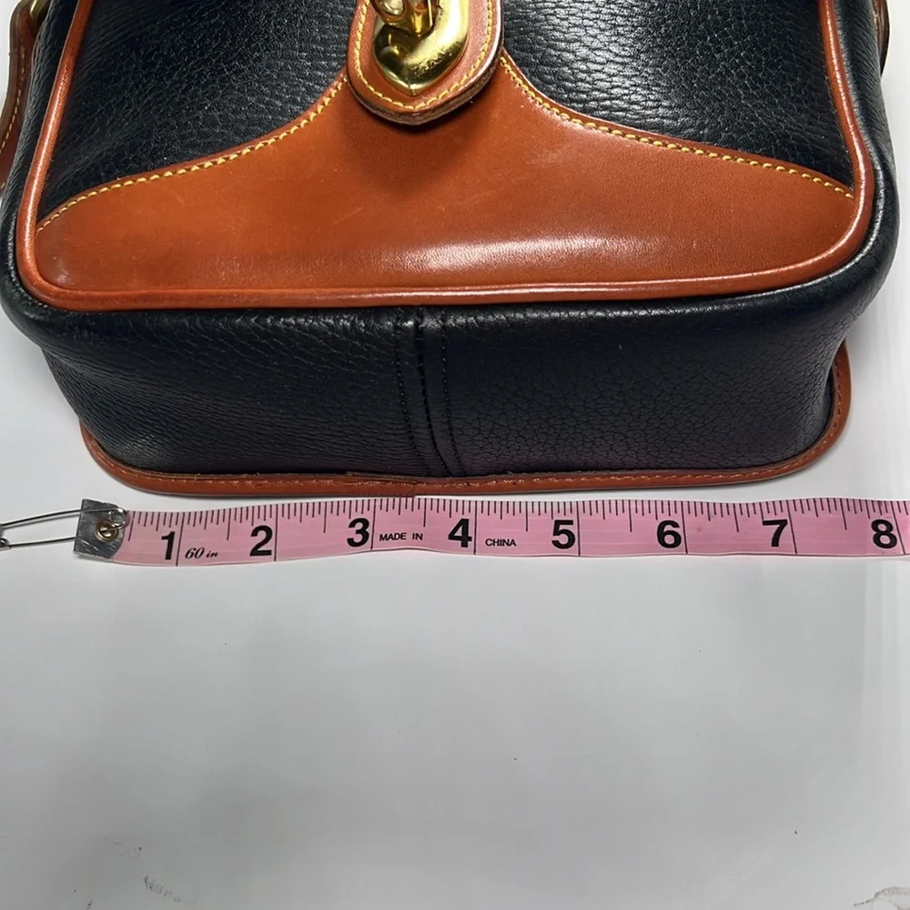 Top Carry All Weather Leather Vtg Dooney & Bourke Turnlock